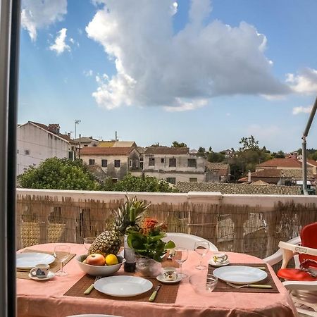 Modern Flat With Beautiful Views In South Of Corfu Appartement Lefkímmi Buitenkant foto