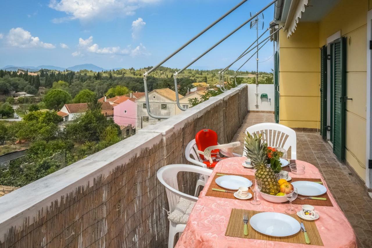 Modern Flat With Beautiful Views In South Of Corfu Appartement Lefkímmi Buitenkant foto
